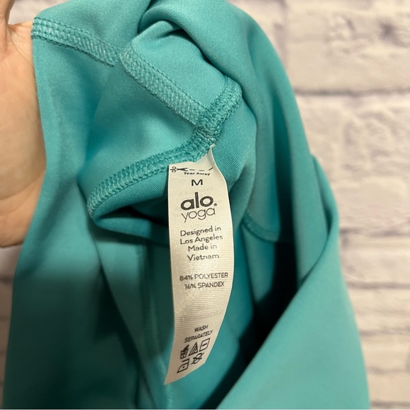 ALO Yoga Airlift 7/8 Leggings Medium - Picture 9 of 9